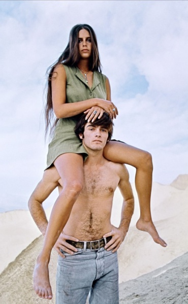 Файл:Man woman 1.jpg